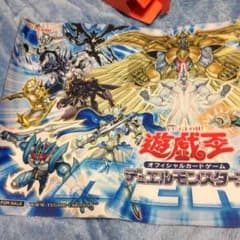 HERO プレイマットのサムネイル