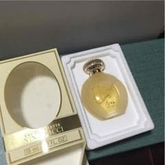 NINA RICCI 香水 箱ありのサムネイル