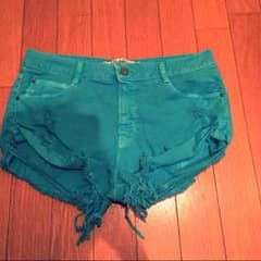 値下げ☆ZARA ショートパンツのサムネイル