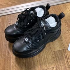 YOSUKE 厚底スニーカーのサムネイル
