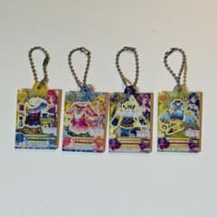 アイカツ キーホルダー 4個セット 星宮いちご 神崎美月 風沢そら 音城セイラのサムネイル