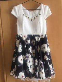 デイジーストア 花柄ミニドレスのサムネイル