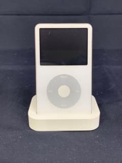 Apple iPod 第5世代 30GB ホワイト MA444J 動作確認済み - メルカリ