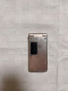 ガラケー　ジャンク　au  W52P  本体のみのサムネイル
