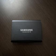 R*f様 Samsung Portable SSD T5 1TBのサムネイル