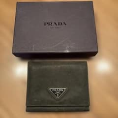 PRADA 三折財布　ブラウン　ナイロンのサムネイル