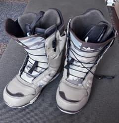 adidas スノーボードブーツ カモフラージュ - メルカリ