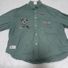 【値下げあり】VISION STREET WEAR 長袖シャツ グリーンMサイズのサムネイル