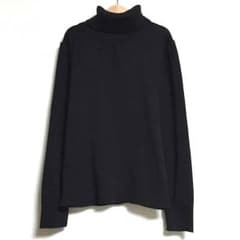 おゆき様専用☆黒のタートルニットのサムネイル