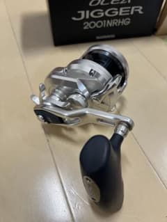 シマノ 17オシアジガー 2001NRHG 左ハンドルのサムネイル
