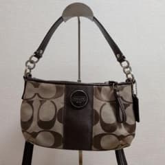 COACH シグネチャー 2wayバッグ 斜め掛け レディースのサムネイル