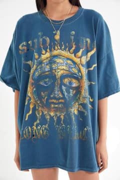 Urban Outfitters × sublime tシャツのサムネイル