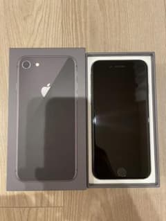 iPhone8 64GB ブラック　SIMフリーのサムネイル