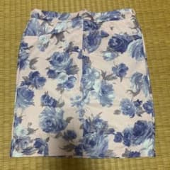 夢展望、花柄、ミニスカートのサムネイル