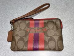 COACH シグネチャーリストレットポーチのサムネイル