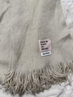 トリートユアセルフ マフラー 白 - メルカリ