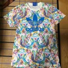 アディダス オリジナルス tシャツのサムネイル