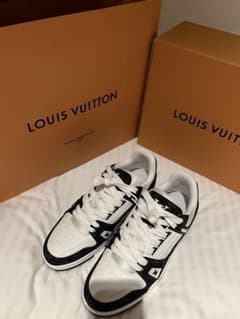 Louis Vuitton LV Trainer スニーカーのサムネイル