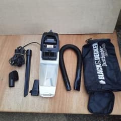 BLACK+DECKER Dustbuster ハンディクリーナーのサムネイル