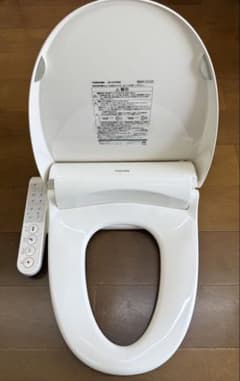 TOSHIBA 温水洗浄便座 SCS-T161 - メルカリ
