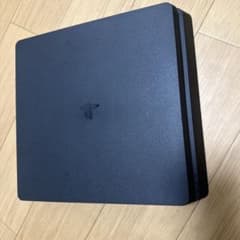 PlayStation 4 本体 ブラックのサムネイル