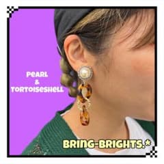 大ぶりイヤリングだけど軽い♡べっ甲柄♡パール♡ハンドメイドアクセサリーのサムネイル