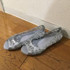 すぬうぴい様　サンダル クロックス    シルバーラメ レディース キッズのサムネイル