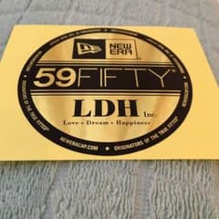 NEW ERA×LDH(Love+Dreame+Happiness)ステッカーのサムネイル