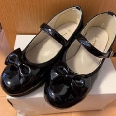 キャサリンコテージ 黒リボンパンプス 18cm フォーマル靴のサムネイル
