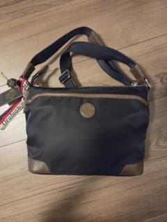 【新品・未使用】最終価格　Orobianco ショルダーバッグのサムネイル