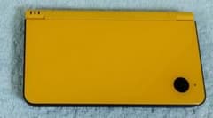 Nintendo DSi LL イエロー 本体のサムネイル