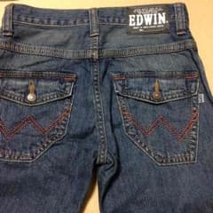 EDWIN150サイズのジーンズのサムネイル