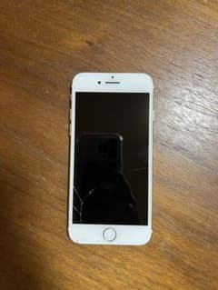 iPhone7   32GB ゴールドのサムネイル