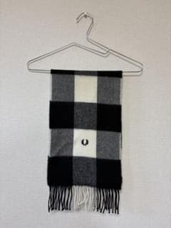 FRED PERRY チェック柄 マフラーのサムネイル