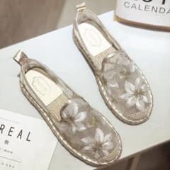 【未使用】レース刺繍　パンプス　スリッポン　大人カジュアル　クリアのサムネイル