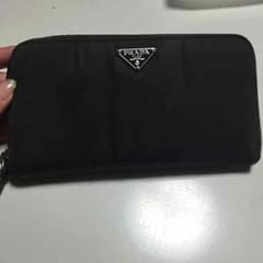 EME様専用正規品 PRADA プラダ 財布のサムネイル