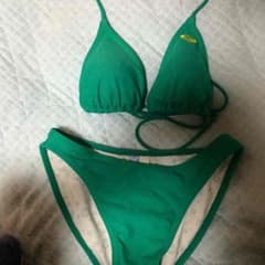 ROXYビキニのサムネイル