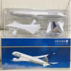 非売品 ユナイテッド航空200分の1 模型 - メルカリ