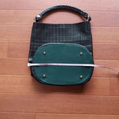 ハンドバッグのサムネイル