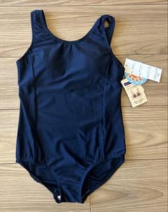 新品未使用タグ付き　150 女の子用　カップ付スクール水着のサムネイル