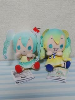 初音ミク×シナモロールひょこぴょこぬいぐるみ～クリームソーダ