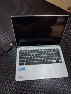 ASUS Chromebook C302CA-F6Y30のサムネイル