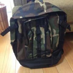 カモフラ リュック 未使用のサムネイル
