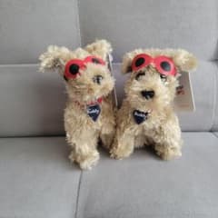 Buddy ぬいぐるみ サングラス付き 約15cmのサムネイル