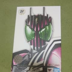 S.H.Figuarts 真骨彫　仮面ライダーディケイドのサムネイル