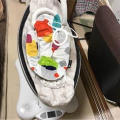 Mi-mam様専用！ママルー 4moms電動バウンサーのサムネイル