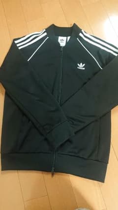 【値下げ】adidas ブラック ジャージ ジャケット XLのサムネイル