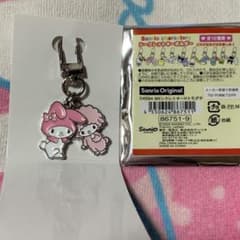サンリオ シークレットキーホルダー マイメロディ＆ピアノのサムネイル