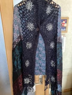 刺繍入り3WAYストール ネイビー系 フリーサイズのサムネイル