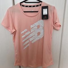 ニューバランス  Tシャツ レディースのサムネイル